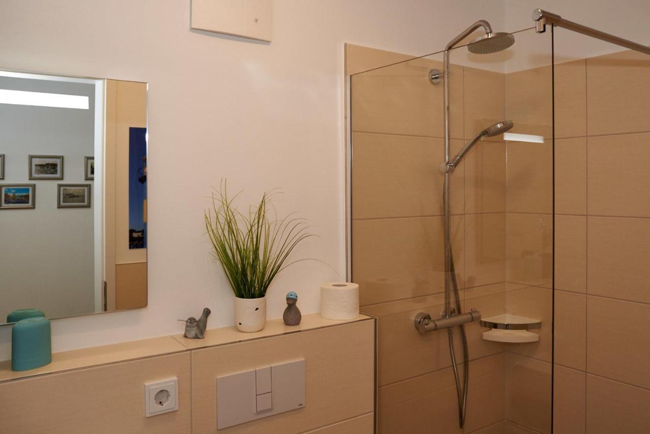 Nordschleife Apartment Eckernförde Екстериор снимка
